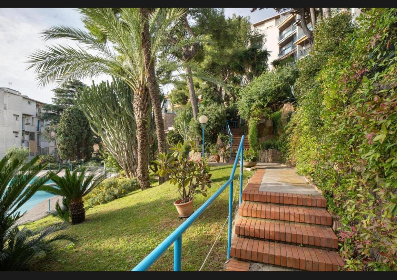 Mamariviera Home Holidays Sanremo - Casa Vista Mare Con Piscina Extérieur photo